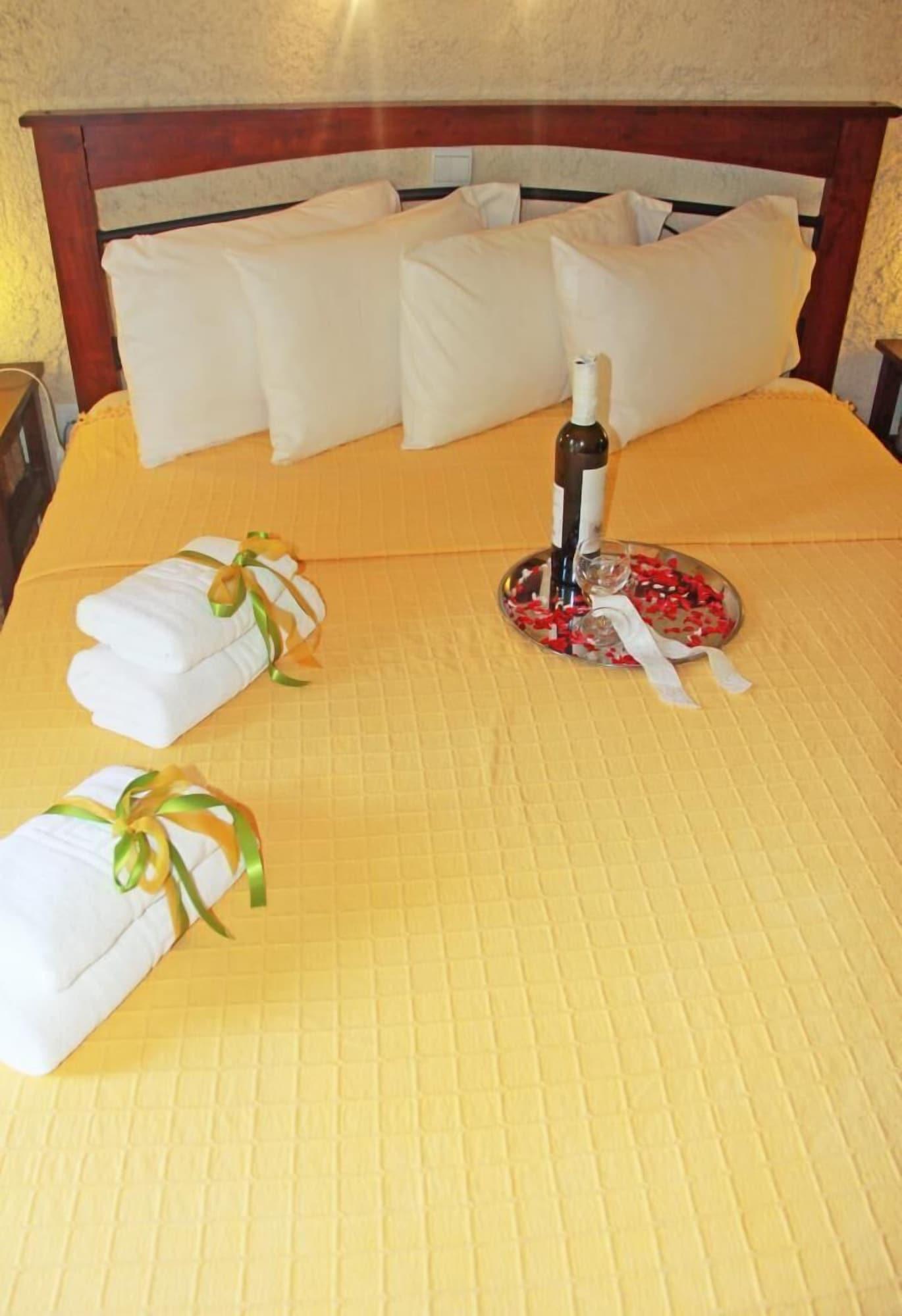 Panas Hotel Спартия Екстериор снимка