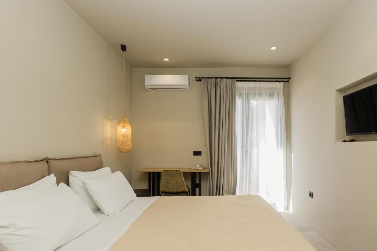 Panas Hotel Спартия Екстериор снимка